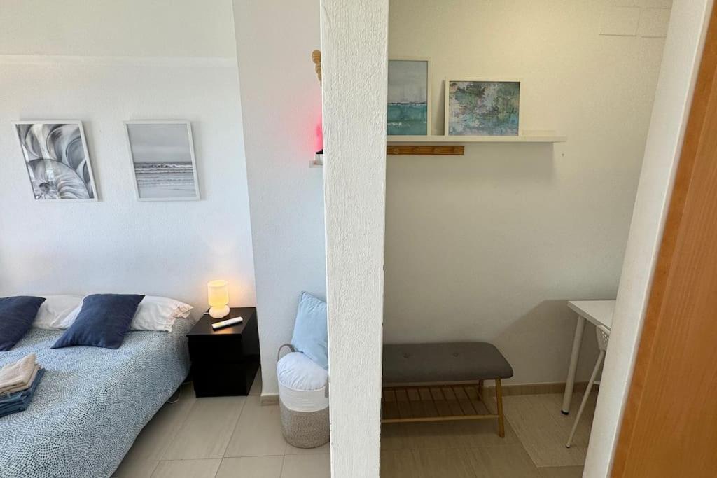 ベナルマデナApartamento A Pie De Playa Con Terraza Y Piscinasアパートメント エクステリア 写真